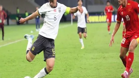 葉鴻輝十五載港足征程，秉持專業，鼓勵晚輩追逐勝利渴望